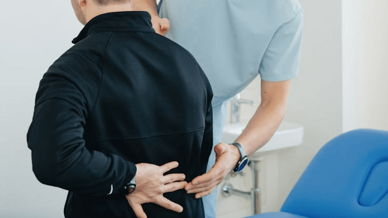 5 Early Warning Signs of Spondylolisthesis Most Doctors Miss