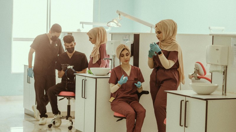 Top Dental Clinics in Dubai Healthcare City: Your Guide to Quality Dental Care